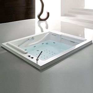 Gruppo Treesse BIS Ванна встраиваемая, 190x150xh64 см гидром и аэром с цифр системой и сит дезинф-й и пультом дист упр, 2 подушки белые,2 ручки,сливная колонка,,цвет: белый фото