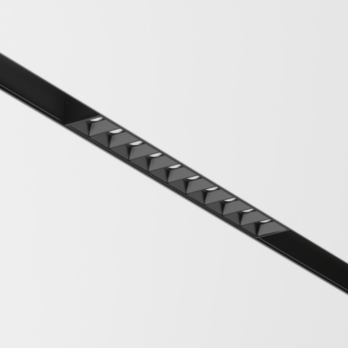 Светильник на шине Maytoni Technical TR076-2-20W4K-B